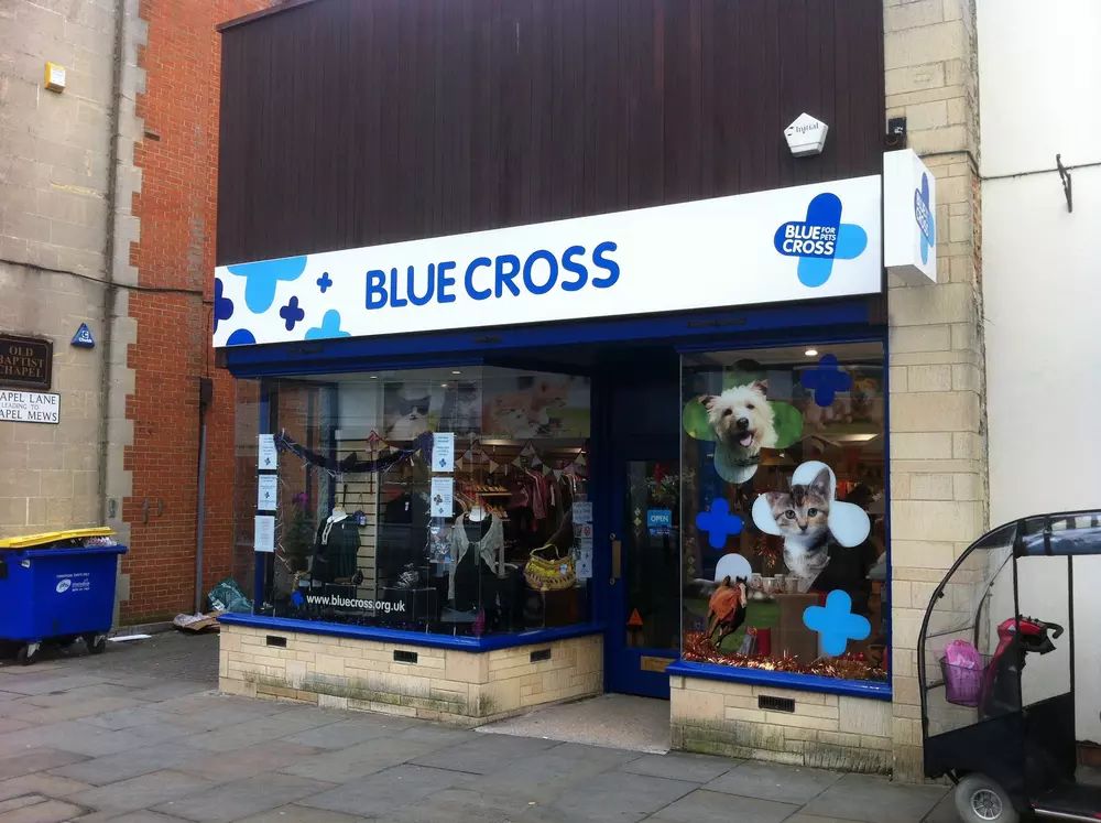 Blue Cross Chippenham Charity Shop